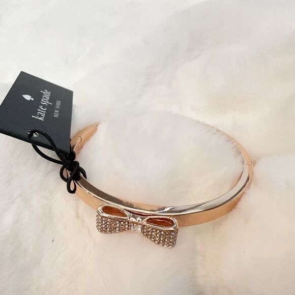NWT Kate Spade Ready Set Bow Pave Bow Bangle - Picture 2 of 6